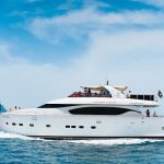 L’art du « Personal Branding » de luxe : Louer des superyachts pour ses lancements business