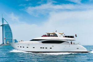 L&rsquo;art du « Personal Branding » de luxe : Louer des superyachts pour ses lancements business